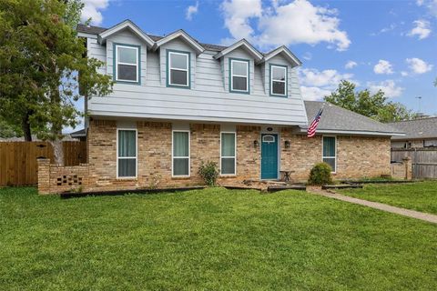 A home in Hickory Creek