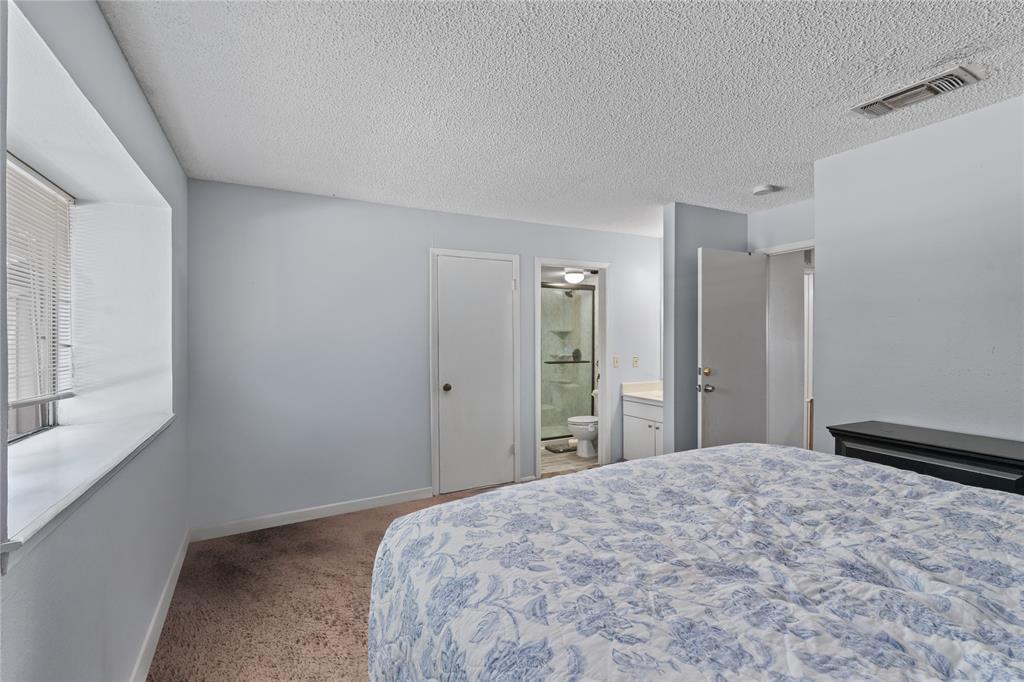 Laguna Twnhms - Residential