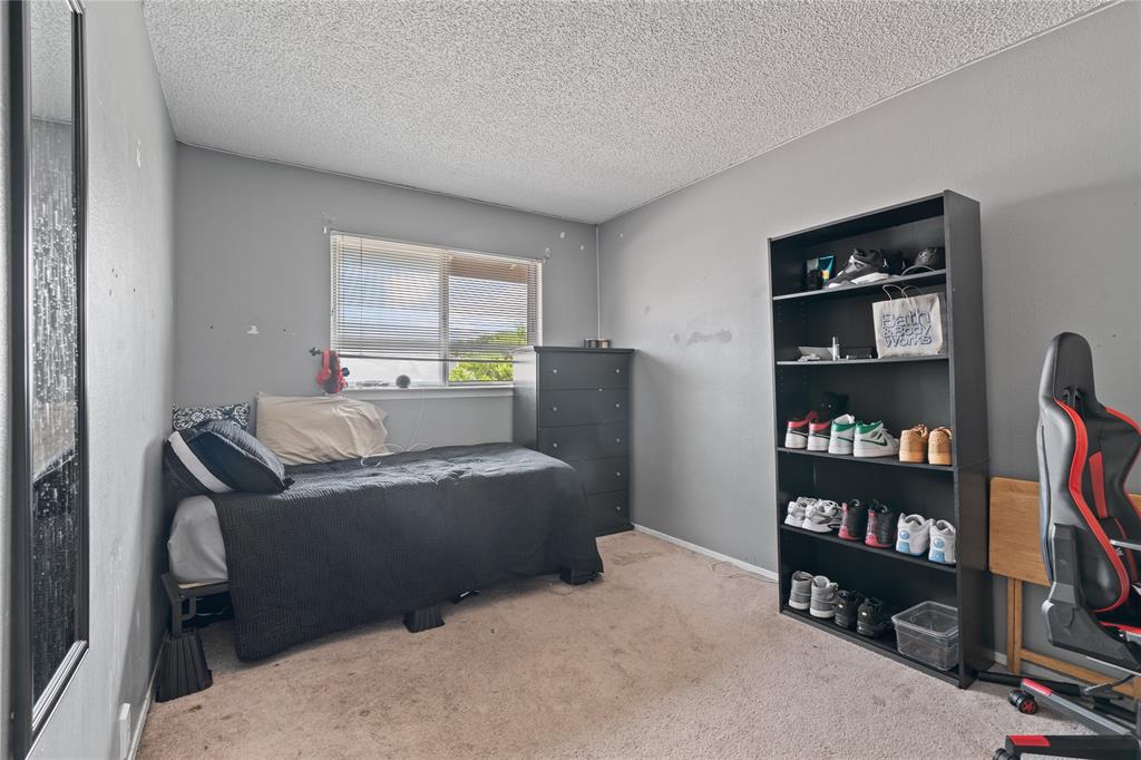 Laguna Twnhms - Residential