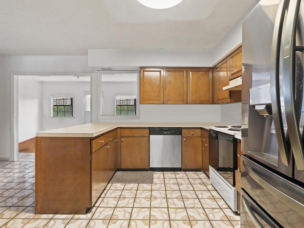 Laguna Twnhms - Residential