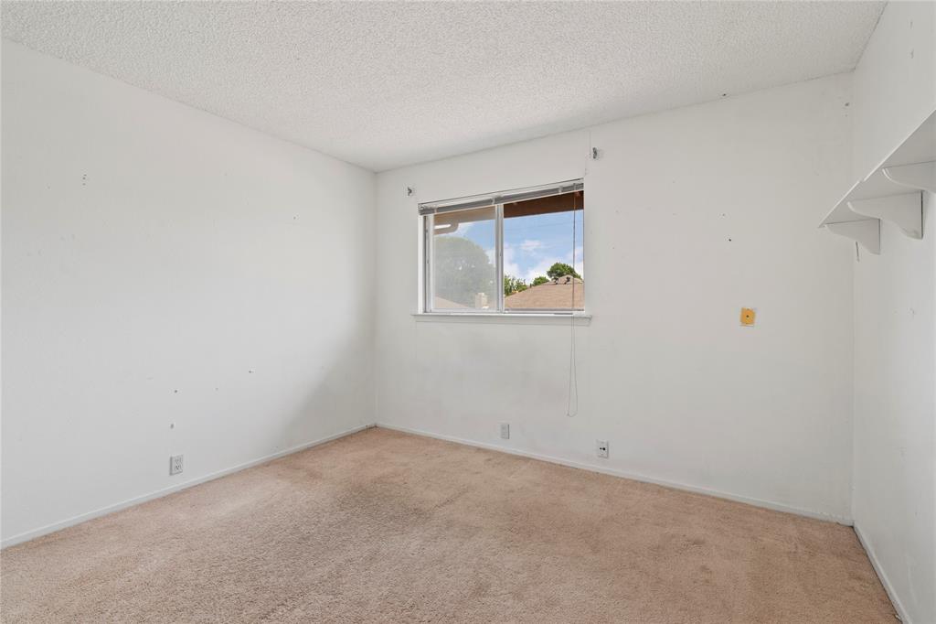 Laguna Twnhms - Residential