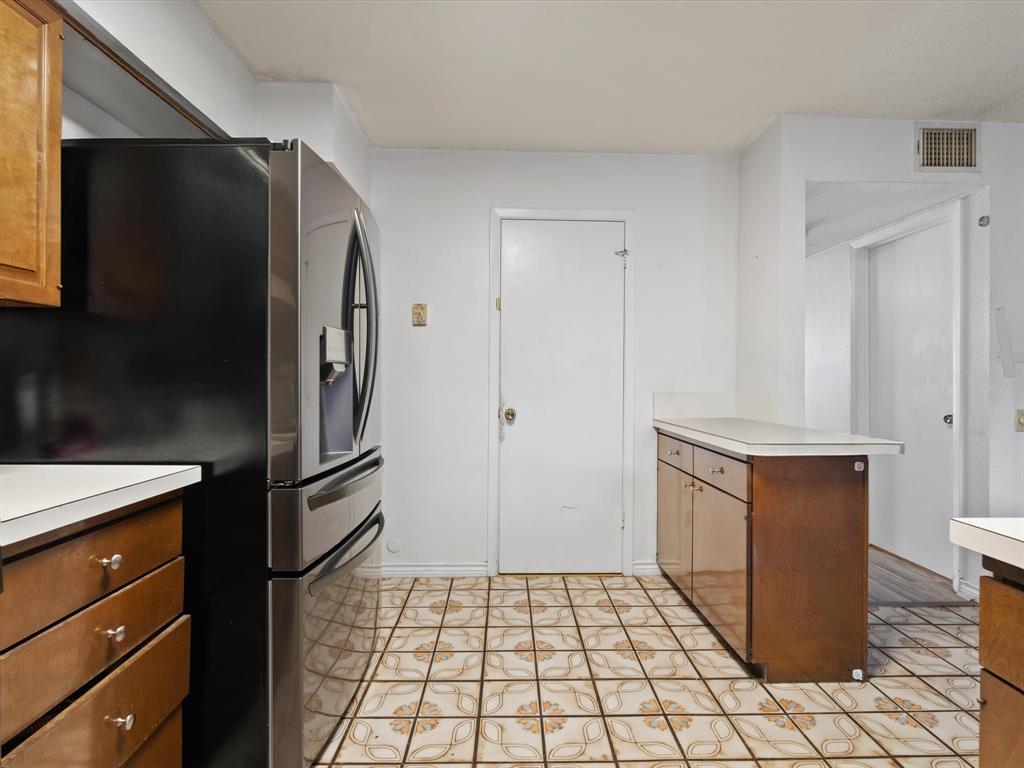 Laguna Twnhms - Residential