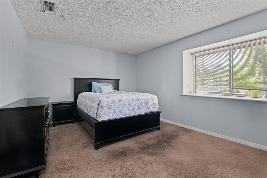 Laguna Twnhms - Residential