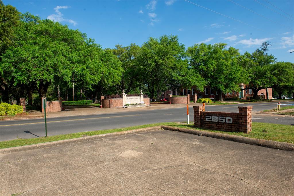 Gladstone Sub - Commercial Sale