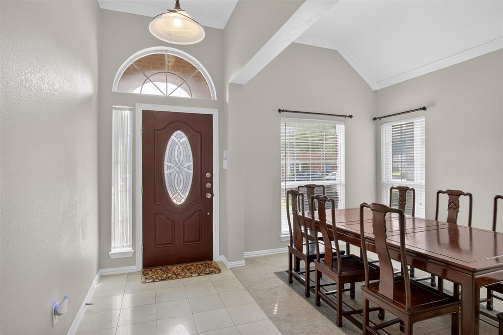 824 High Meadow Court
