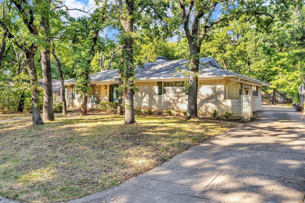 3607 HALIFAX Drive