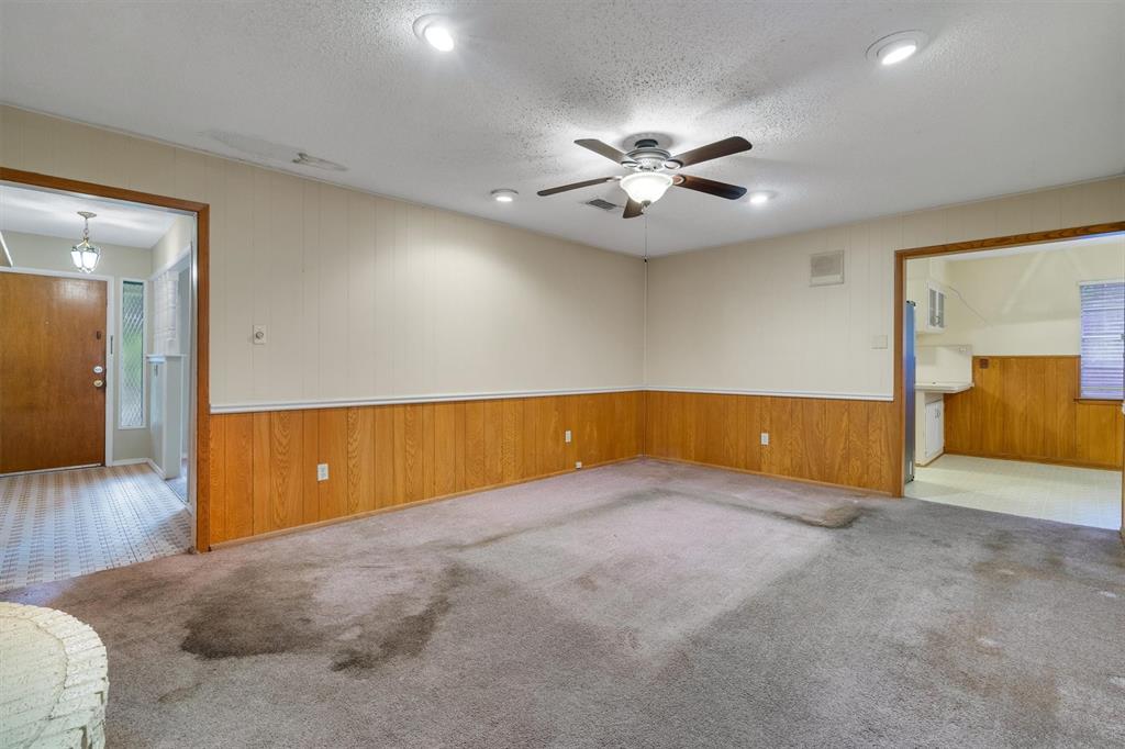 WOODLAND WEST ADD - Residential