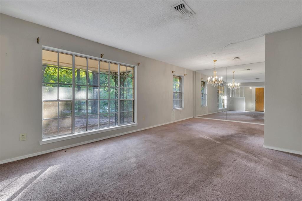 WOODLAND WEST ADD - Residential