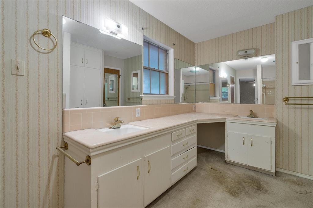 WOODLAND WEST ADD - Residential