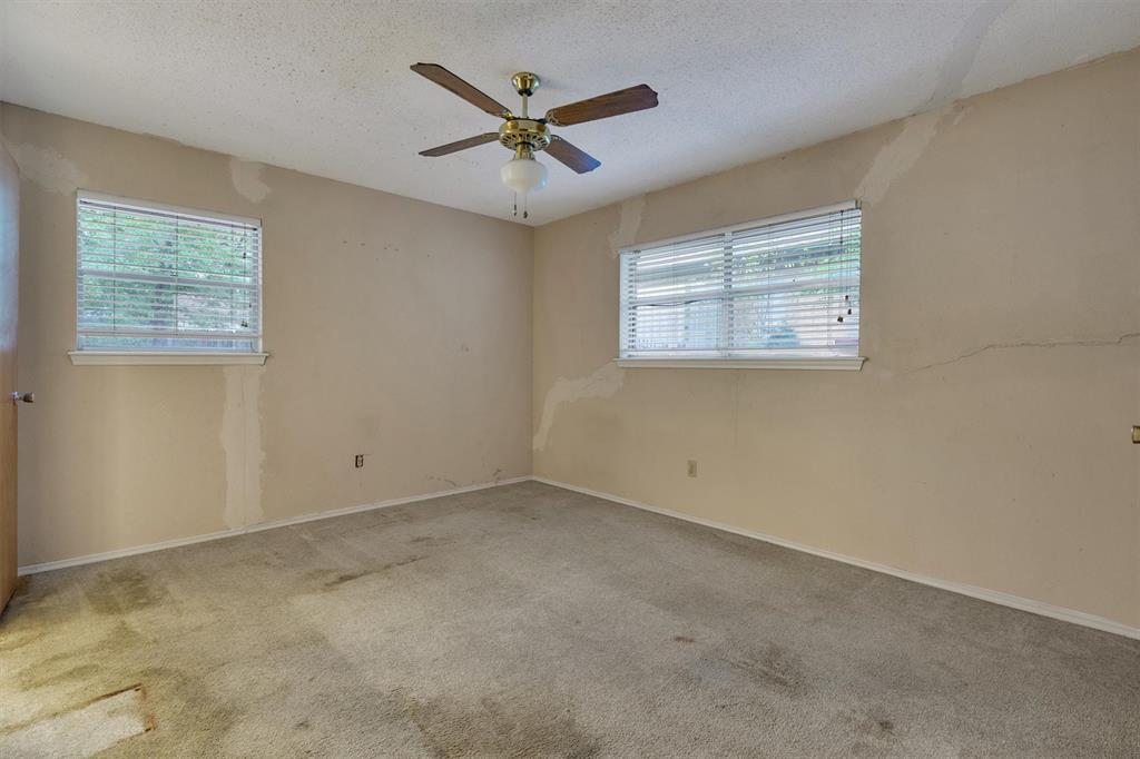 WOODLAND WEST ADD - Residential