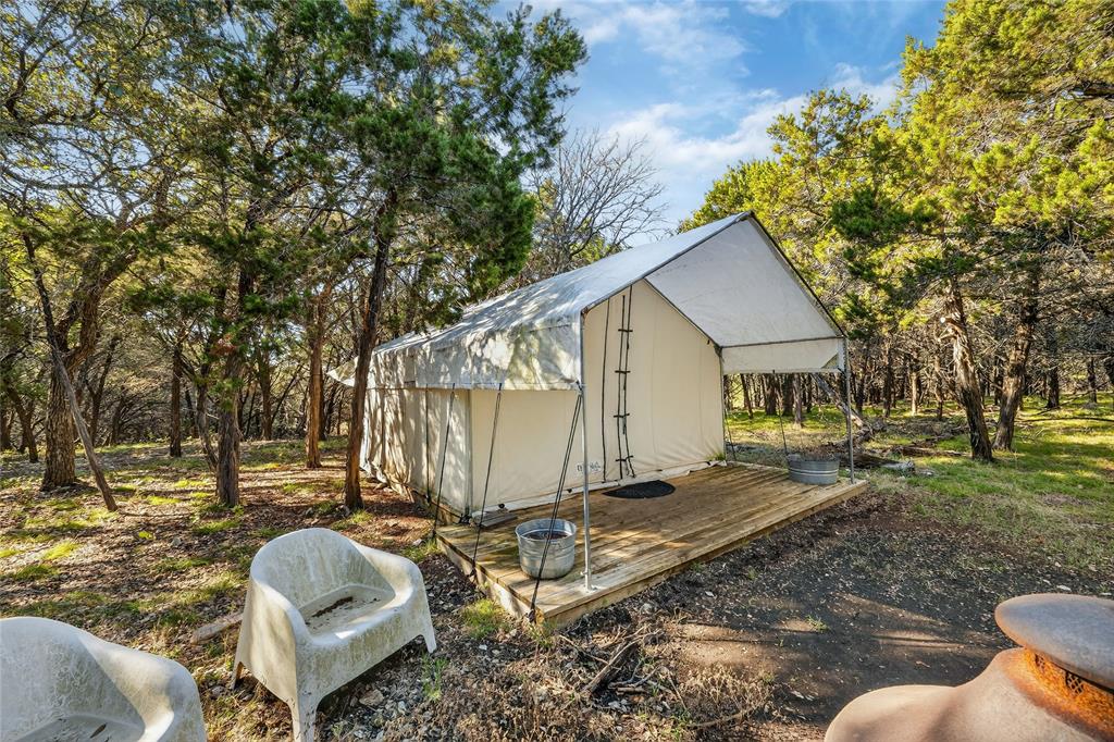 Wooded Lake Estate Add Pt II - Residential