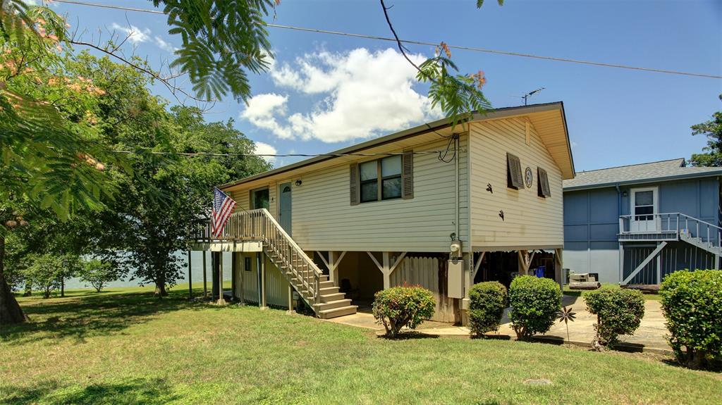 1307 Lakeshore Drive