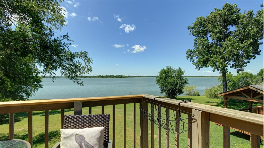 1307 Lakeshore Drive