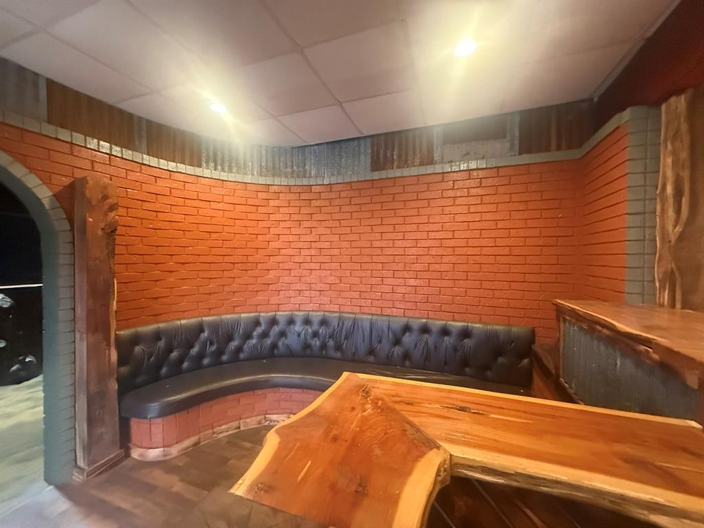 11251 State Highway 31 W