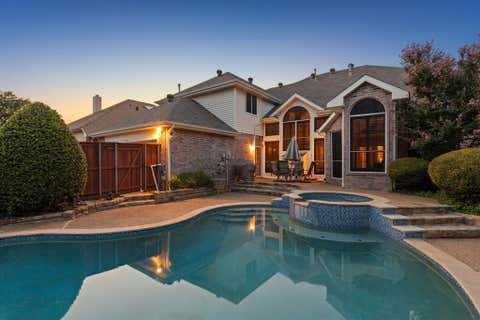 Photo of 1536 Chester Drive, Plano, TX 75025 (MLS # 21339456)