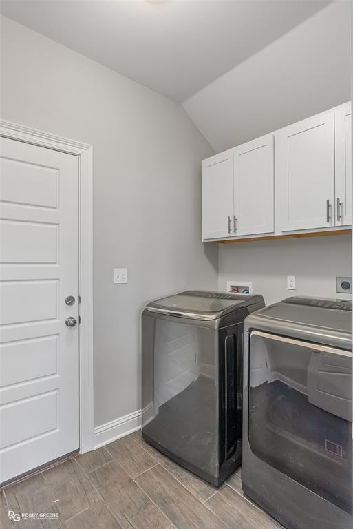 Tuscany Villas - Residential