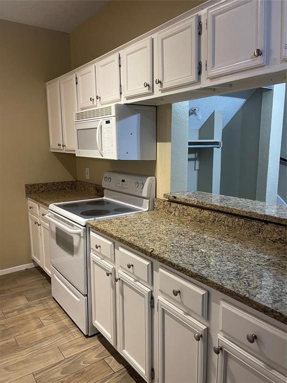 Casa Blanca Condo - Residential