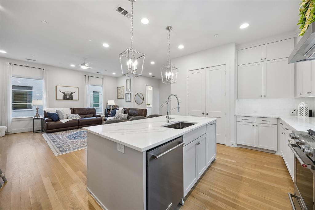 2715 Kimsey Drive 102