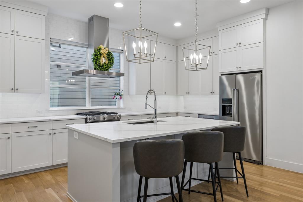 2715 Kimsey Drive 102