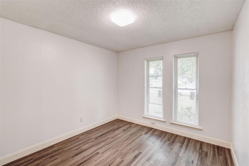 University Estates - Residential Lease