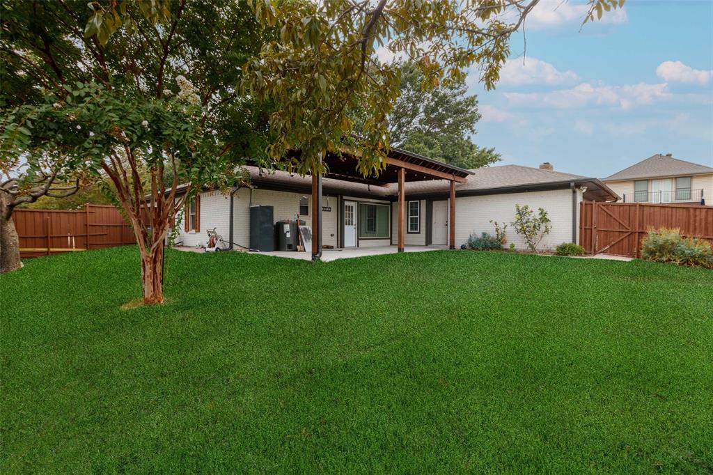 University Estates - Residential Lease