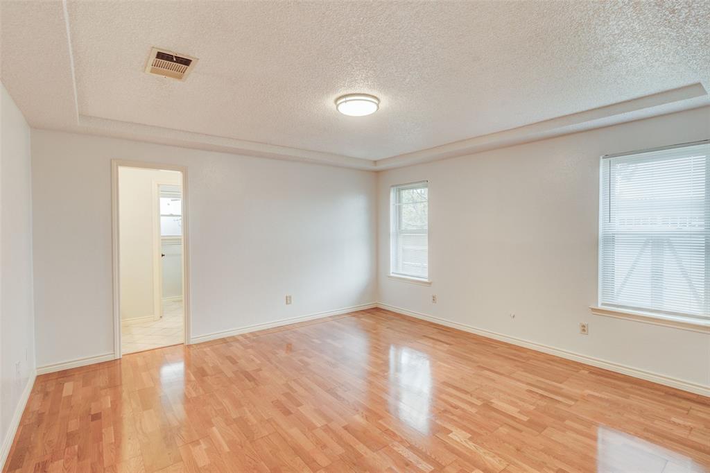 University Estates - Residential Lease