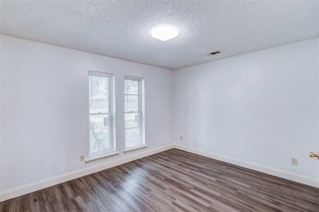 University Estates - Residential Lease