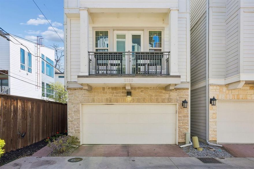 Stunning, updated, and filled with natural light, this beautiful 3-bedroom, 3.1-bath single-family home offers 2,188 square feet of stylish living across three thoughtfully designed levels. Tall ceilings and elegant finishes create a bright, open feel throughout. The first floor features a private bedroom with en-suite bath—ideal for guests, a home office, or a quiet retreat. The second level is perfect for entertaining with an open kitchen and dining area designed for gathering and everyday living. The third level hosts the spacious primary suite along with an additional bedroom, providing a comfortable and private layout. Gorgeous design, modern updates, and an exceptional floorplan make 5186 Garrett Stream truly special.