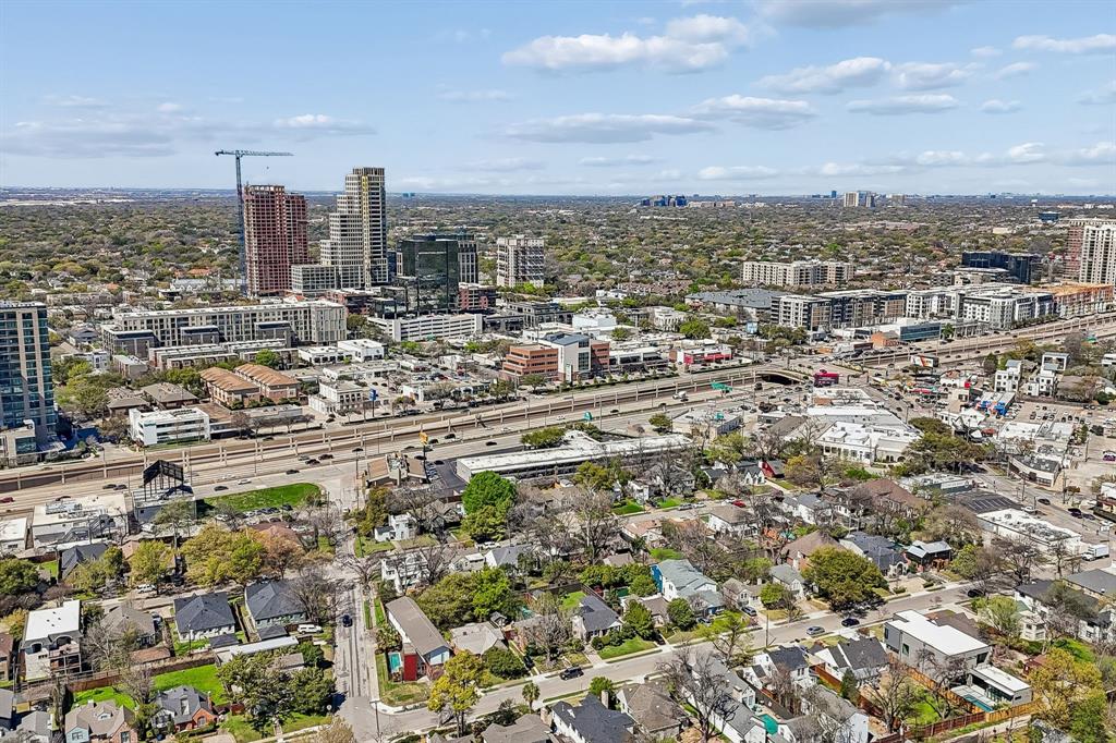 Villas Garrett Ave - Residential