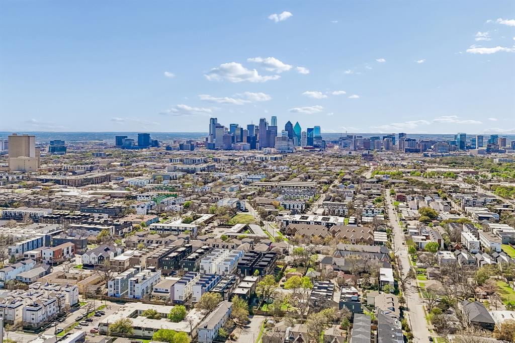 Villas Garrett Ave - Residential