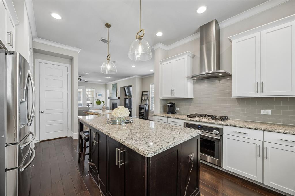 Villas Garrett Ave - Residential