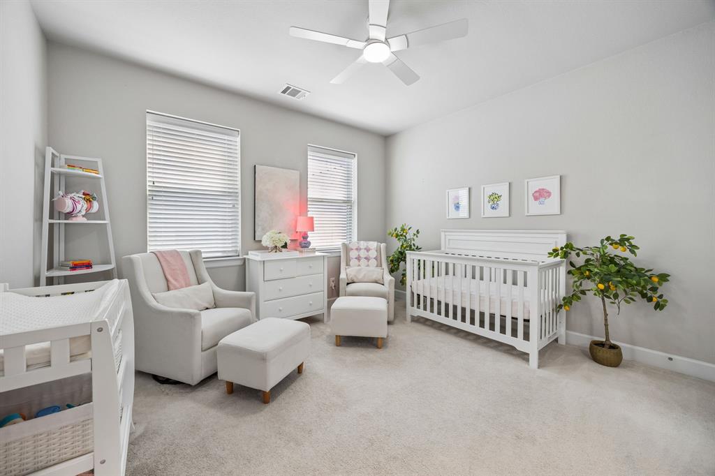 Villas Garrett Ave - Residential