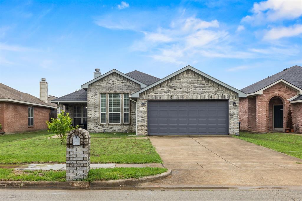 119 Lipan Street
