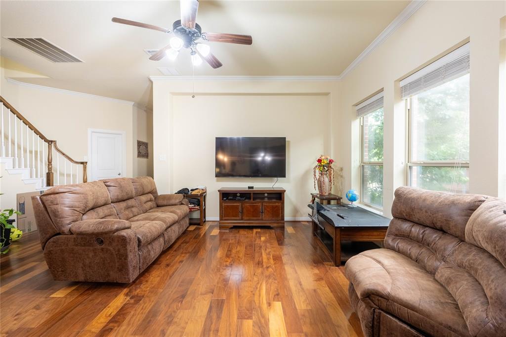 1226 Autumn Mist Way