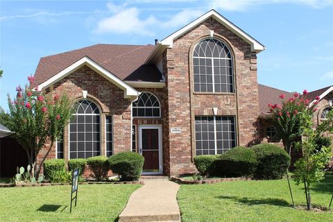 Photo of 8905 Lakepointe Avenue, Rowlett, TX 75088 (MLS # 21006044)