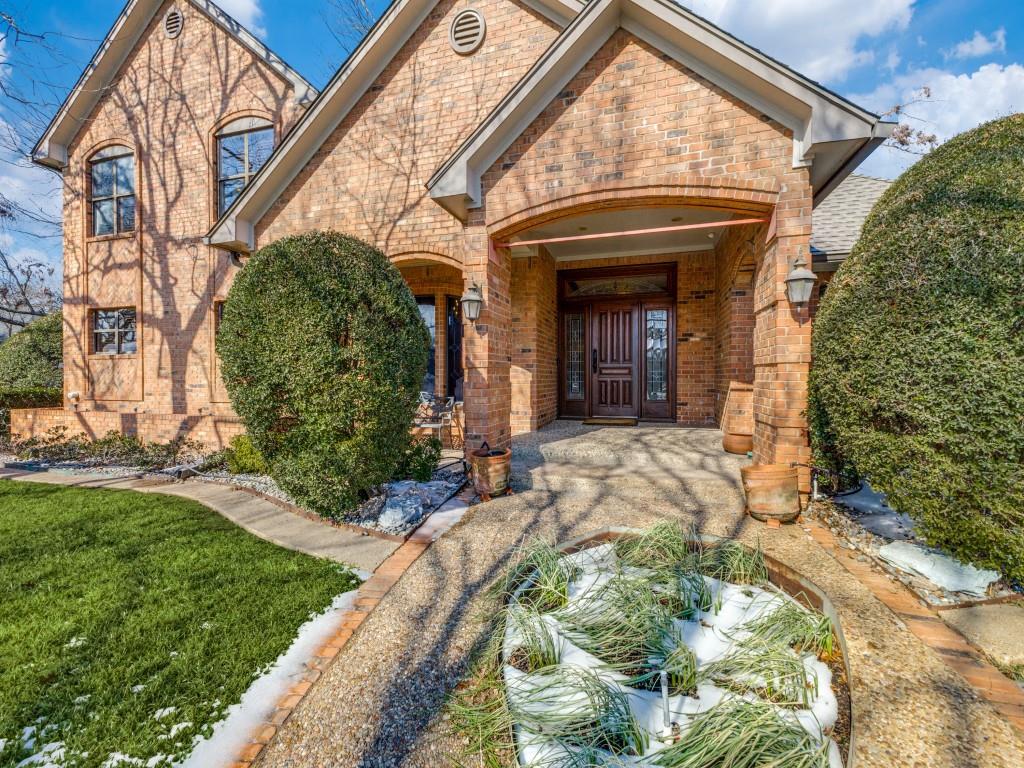 9915 Wood Forest Drive