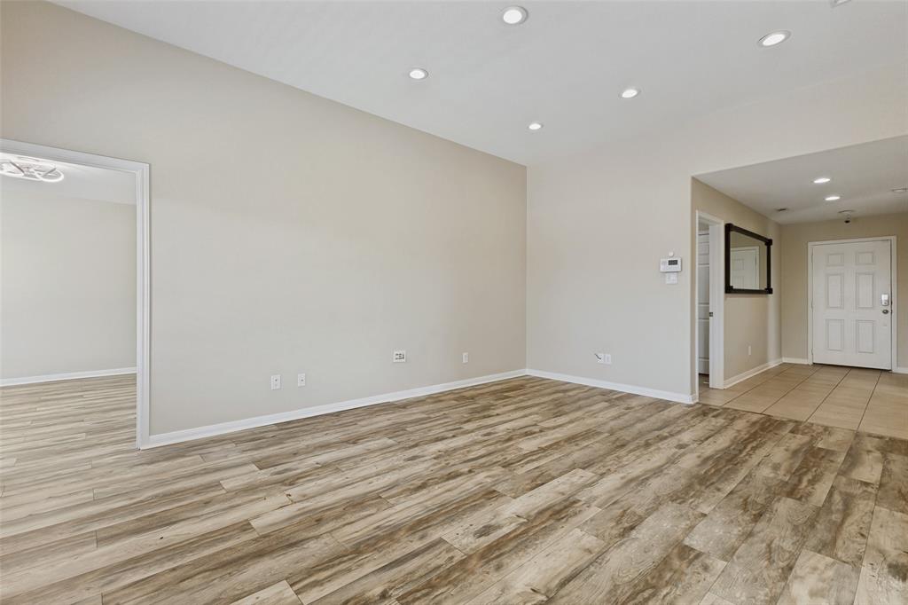 Chisholm Spgs - Residential