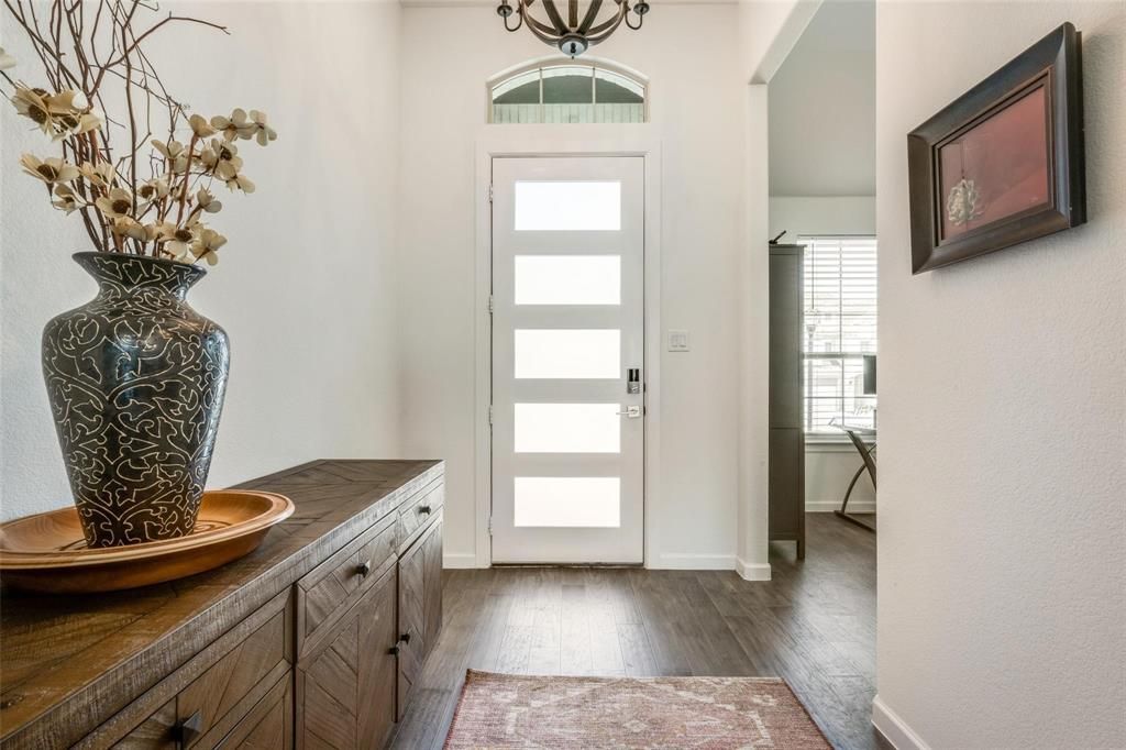 Photo of 1225 Stagecoach Trail, Justin, TX 76247 (MLS # 21194106)