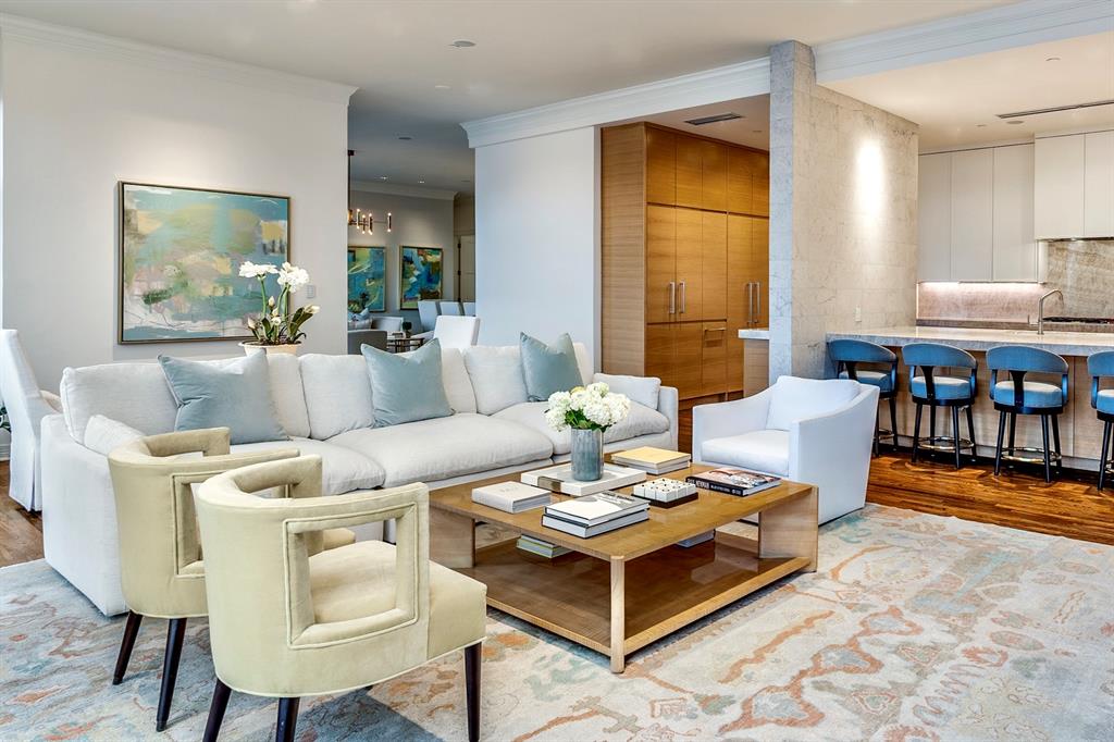 Plaza At Turtle Creek Residence Ph - Residential