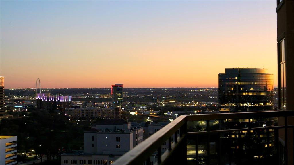 Plaza At Turtle Creek Residence Ph - Residential