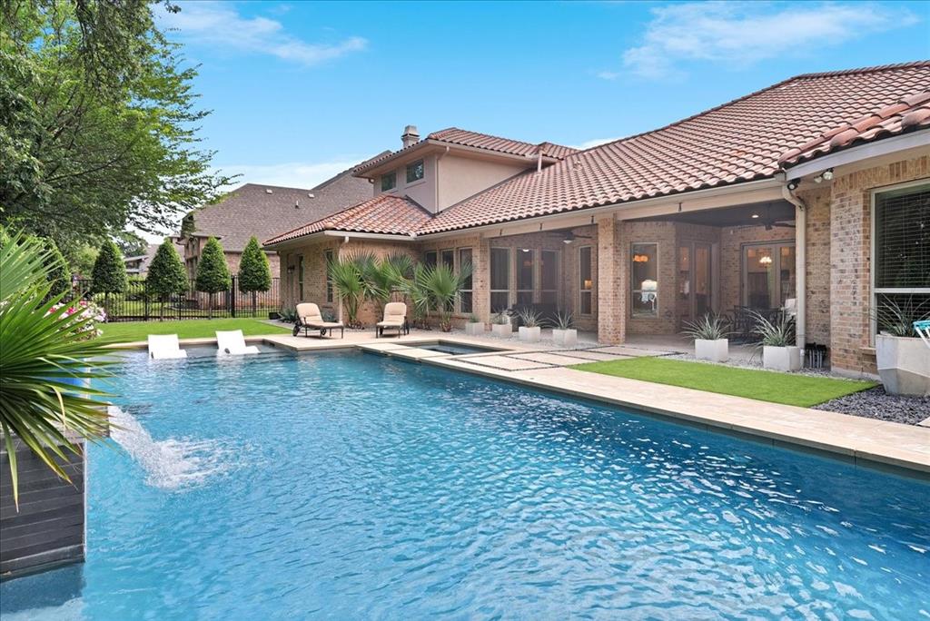 516 Cascade Springs Drive