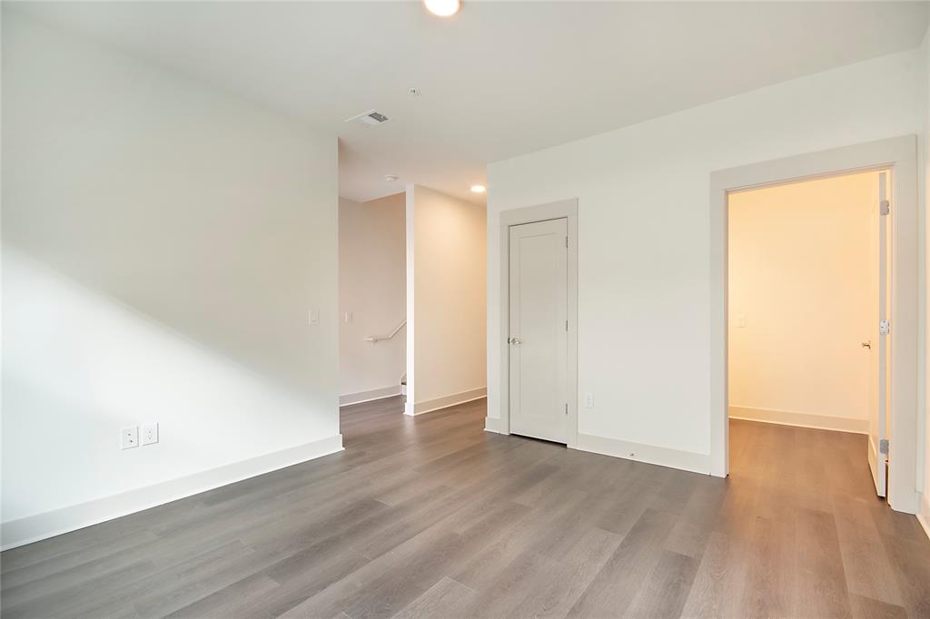 Caruth Place - Residential Lease