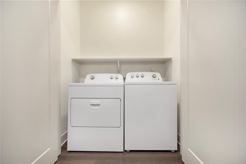 Caruth Place - Residential Lease