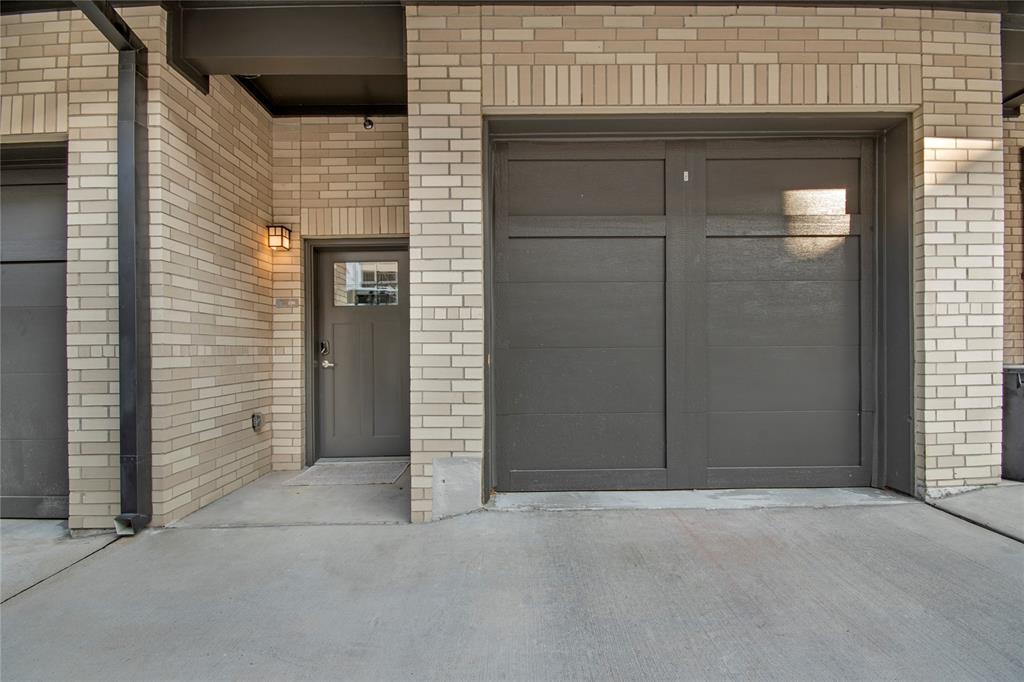 Caruth Place - Residential Lease