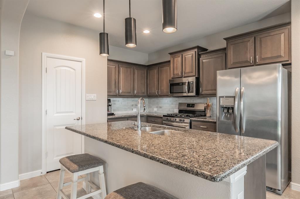 Hawthorne Mdws - Residential