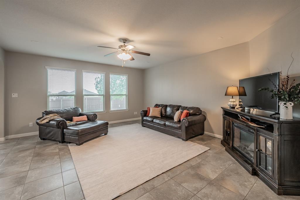 Hawthorne Mdws - Residential