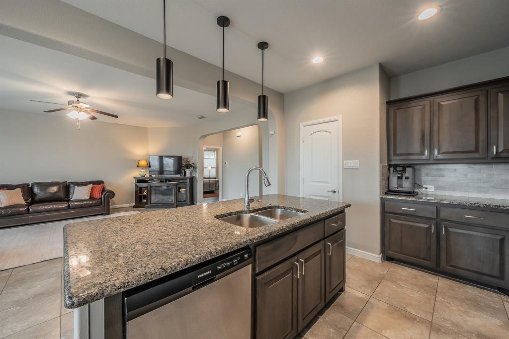 Hawthorne Mdws - Residential