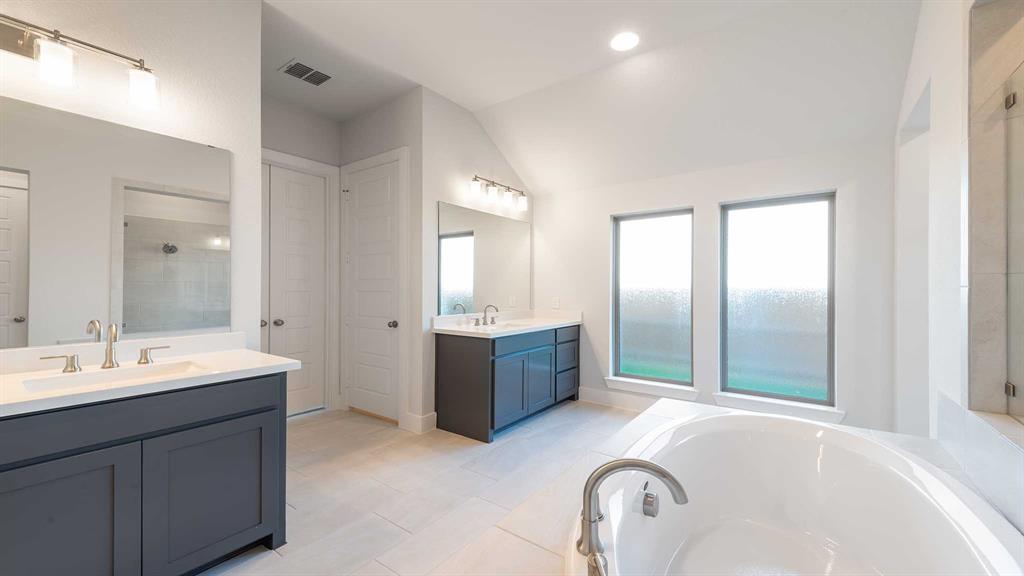 Myrtle Creek - Residential