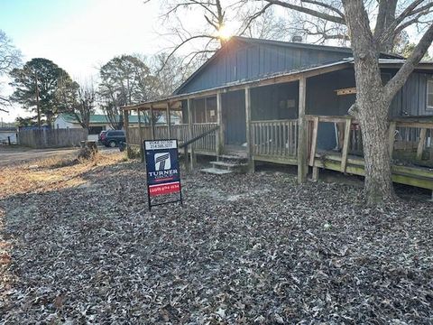 A home in Quitman