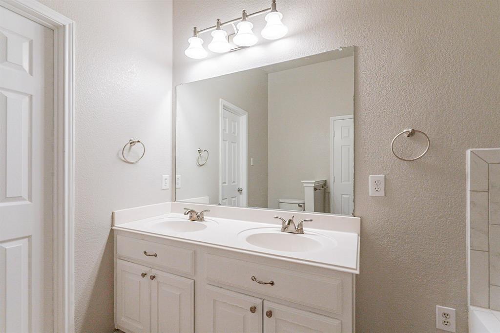 Villages Of Woodland Spgs W - Residential